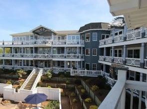 The Drake - 9 Br Home