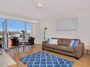 The Apartment Service PNT42