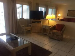 Gulf Shore Condo #416