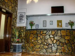 Hotel Cheia