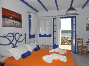 Studios Antiparos Beach