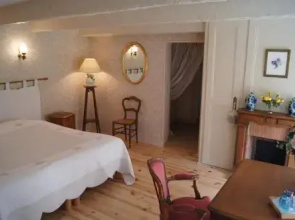 Au Moulin Saint Nicol B&B