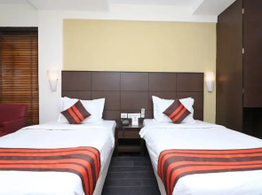 OYO Premium Ballygunge Lovelock Street