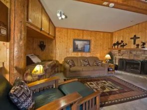 Aspen Park #e-1 1 Bedroom 1 Bathroom Condo