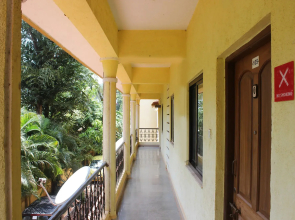 V Palms Resort