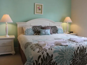 ACO - Lucaya Village Gorgeous Townhome (1505)