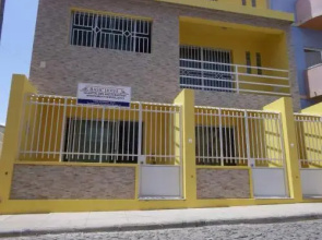 Basic Hotel