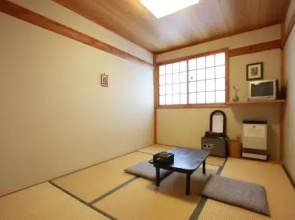 Morinoyado Koguma House