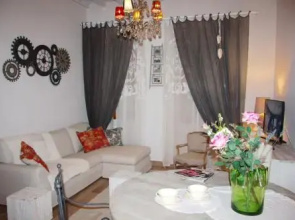 Emy Guest House