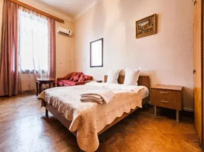 Aparthotel Econom Royal