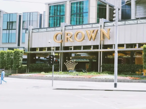 HFN Crown Southbank Riverside Apartment