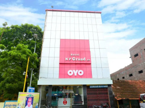 Hotel NNP Grand