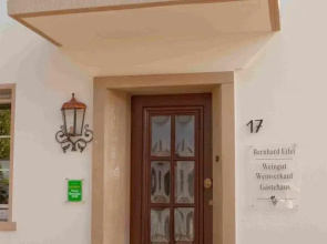 Weingut & Gästehaus Bernhard Eifel