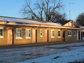 7-hi Budget Motel