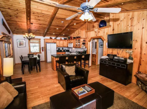 Four Seasons Summit Retreat 955 by RedAwning