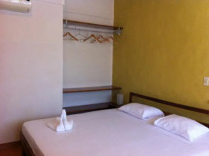 Puerto Carrillo Hotel