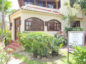 Los Corales Villas Ocean Front