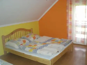 Xénia Apartman