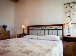 Fiskardo Olive Cottage