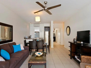 5213 Beach Club Direct Pool Access