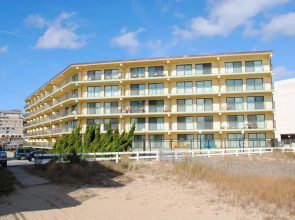 Diamond Head 312  - 2 Br Condo