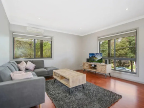 The Woolly Figg Apartment