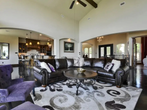 4BR 3 5BA Lake View Resort at the Hollows by RedAwning