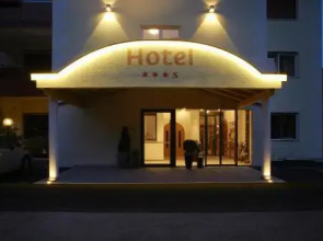 Hotel Weiss