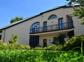 Villa Olivares