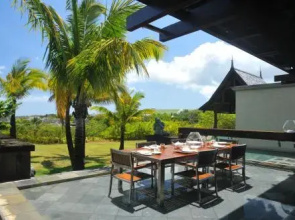 Villa Santara by Oazure 9-14 persons