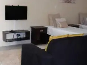 Heaven On Earth Guest House
