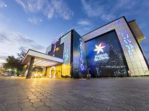 Atlantis Hotel & Casino