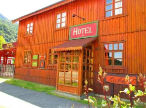 Antigua Casona Patagonia B&B