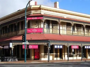 Trendy North Adelaide With Parking wifi