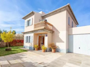 Villa GOLETA