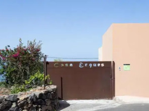 Casa Erques I y II