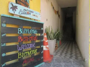 Proxima Estación Hostel