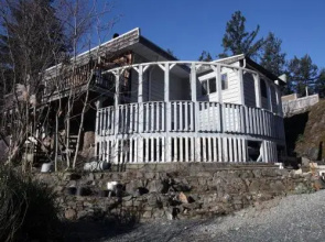 Sooke Home & Garden