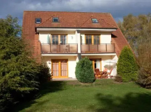 Ferienwohnungen Gartentraum & Sonnenstrahl