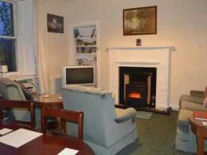 Carnegie Holiday Cottage Dunfermline Fife