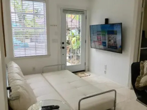 Tropical Garden Bungalow A
