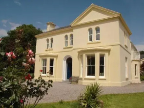 Carriglea House