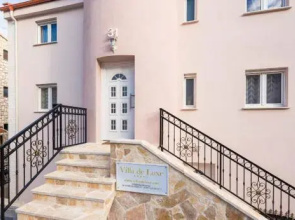 Villa De Luxe