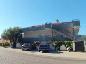 Montra Apartments