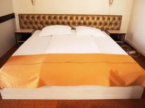 Asia Hotel