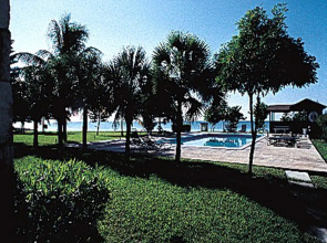 Mayfield Beach & Tennis Club
