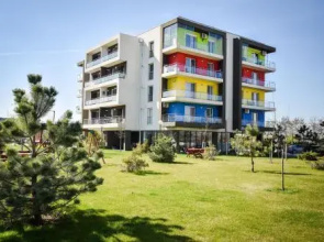 Airport Residence