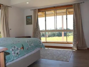 Montville House on the Hill