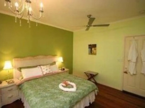 Noosa Country House