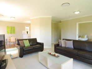 Allingham Complex Serviced Apartments - Disabled Friendly